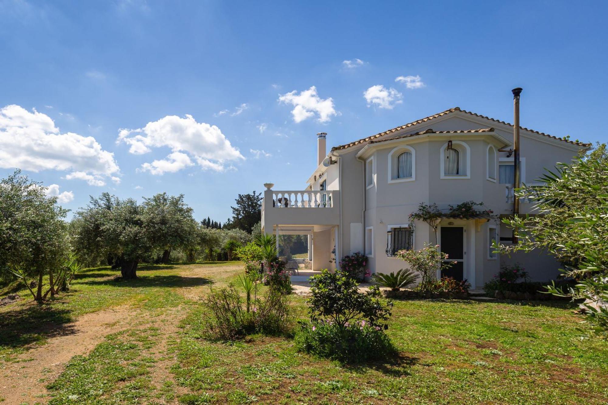 Villa Classical Anta